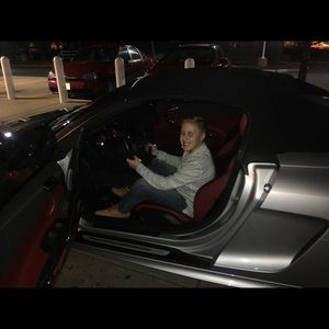 Meet your Posher, Johnny